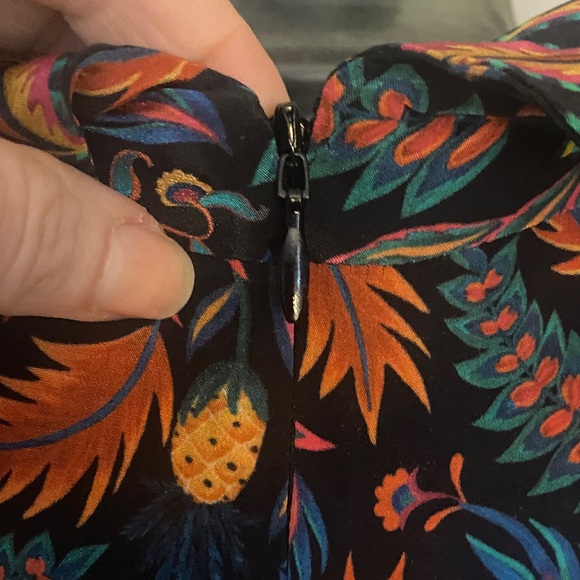 NET FARM Rio Vibrant Leaf Pattern Jumpsuit - Picture 13 of 13